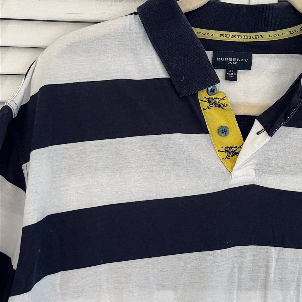 Burberry Golf Polo Shirt Sz XL Navy and White Logo - Picture 5 of 8